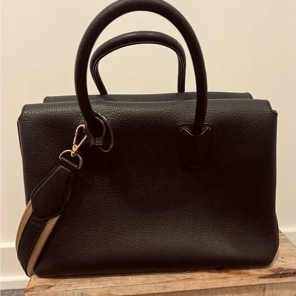 MCM Black Leather Satchel - Picture 3 of 9